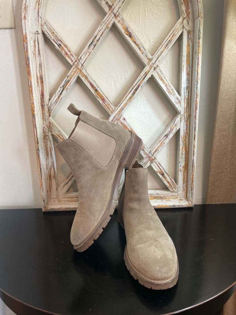 Steve Madden Leopoldil Suede Chelsea Boots Size 10M